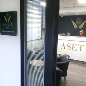 aset cosmetic surgery hospital reception and foyer 